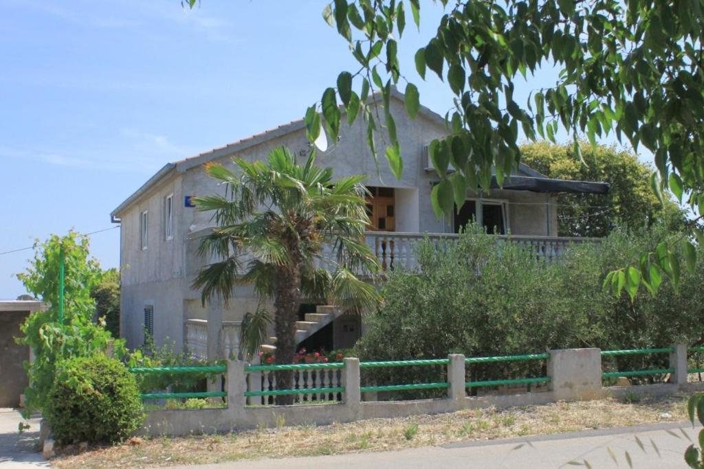 Apartments With A Parking Space Sali, Dugi Otok - 8172 Exterior photo